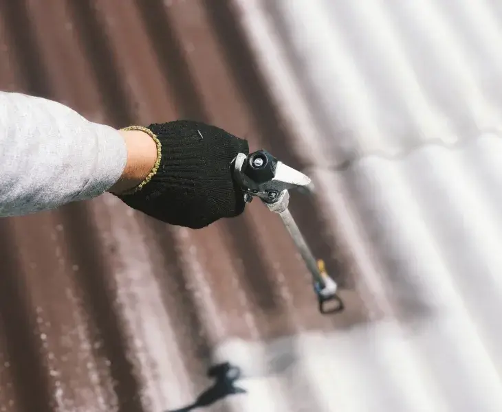 applicateur cool roof peinture blanche Rennes et Bretagne